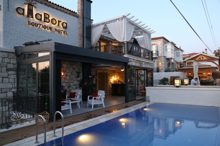 ALABORA OTEL