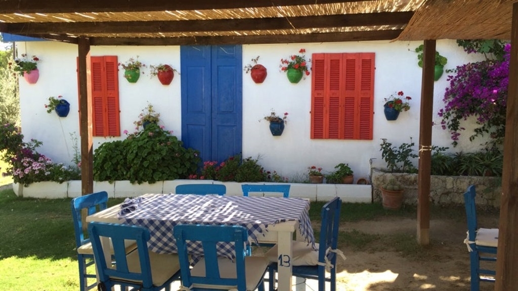 Alaçatı Demlik Cafe