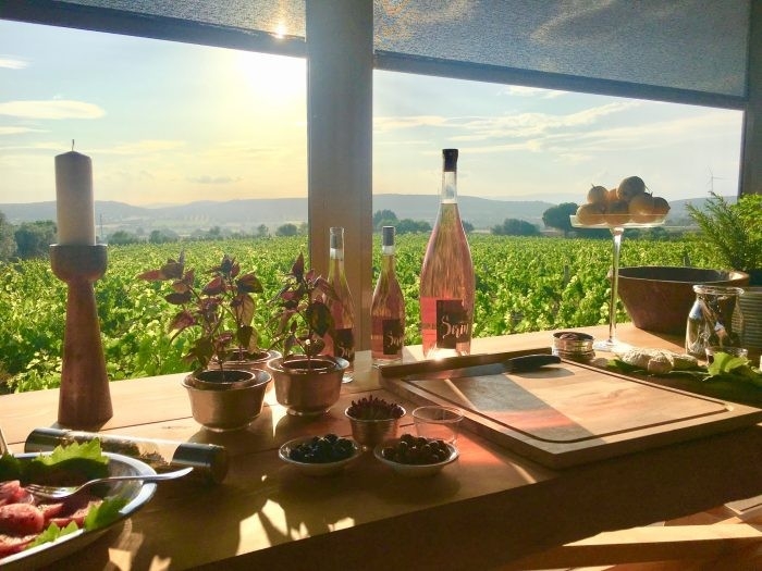 BURADAN ŞARAPÇILIK