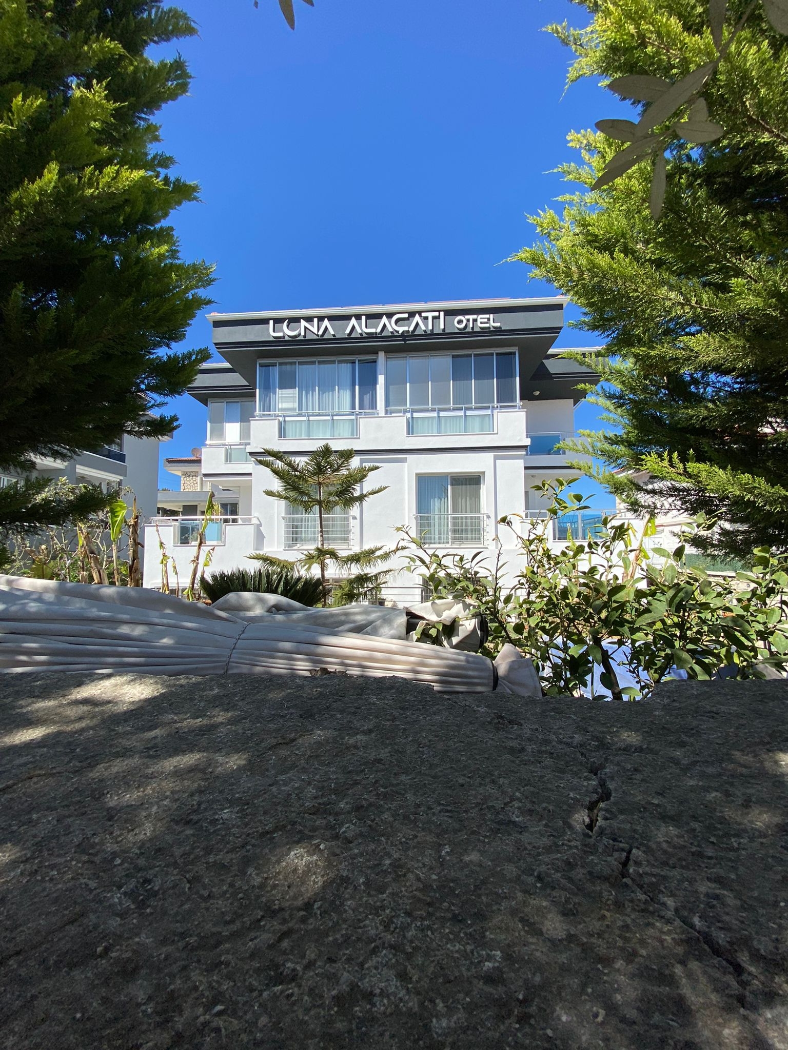 LUNA ALAÇATI